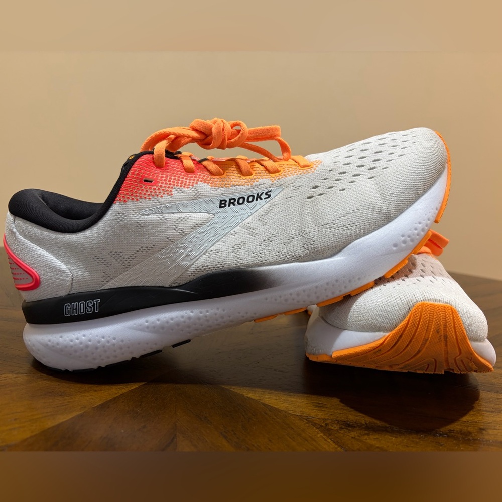 Brooks Ghost 16 Running Shoes - Men’s Size 9 - White/Orange